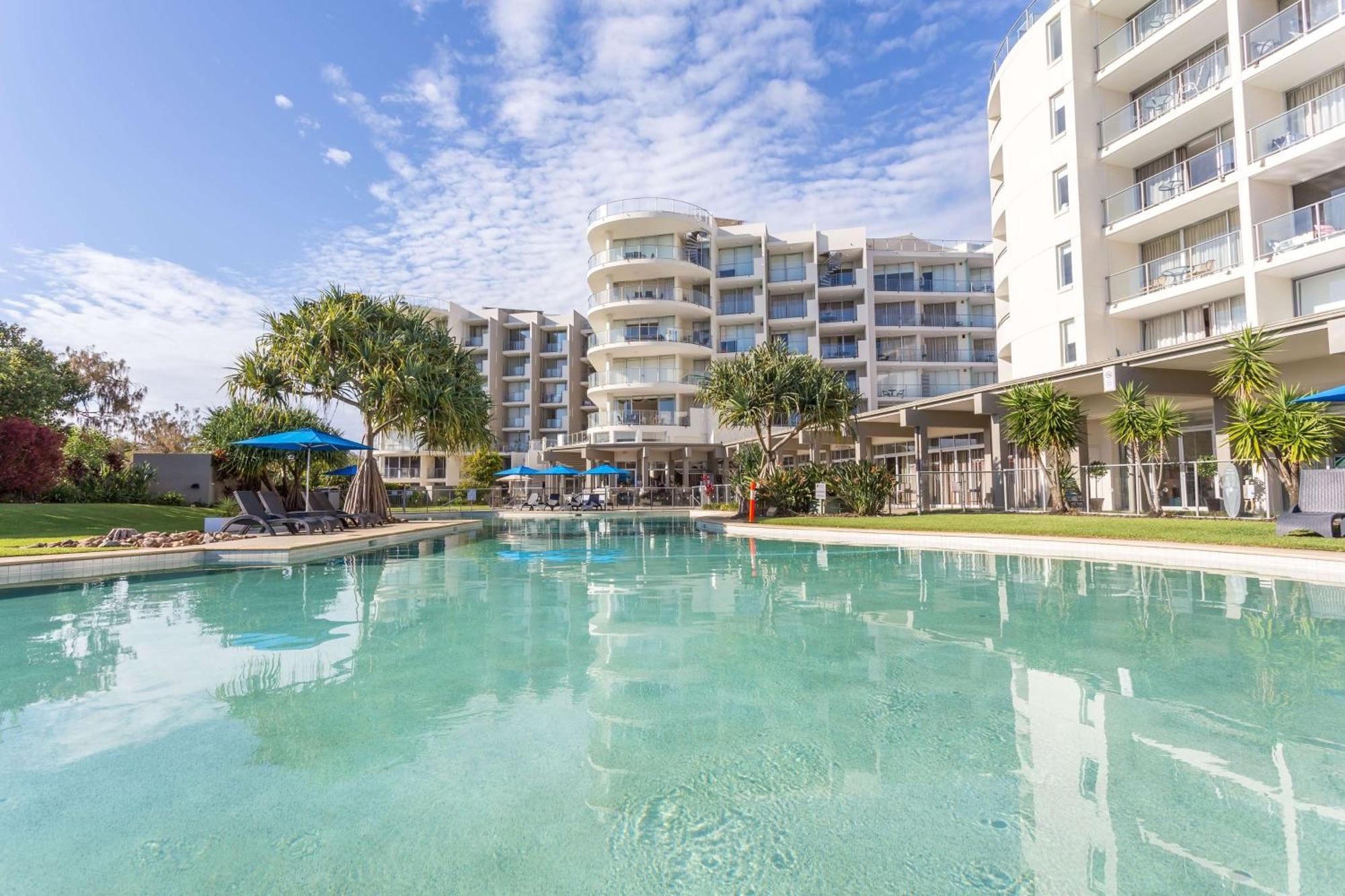 Ramada By Wyndham Resort 4*